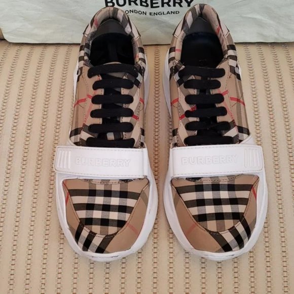 BURBERRY VINTAGE CHECK PLAID SNEAKERS - Picture 3 of 10